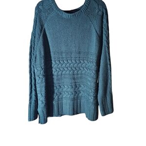 NWT St. John's Bay Green Cable Knit Sweater